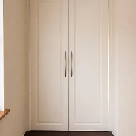 Midlands Townhouse 3bed בית נופש