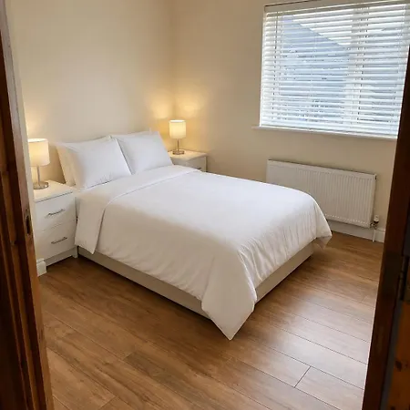 Midlands Townhouse 3bed